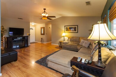 LivingRoom2