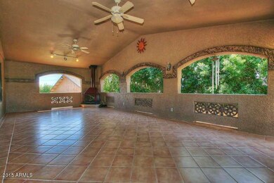 4816 E Downing Cir Mesa AZ-small-021-22-