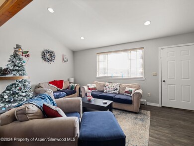5-web-or-mls-1101-domelby-ct