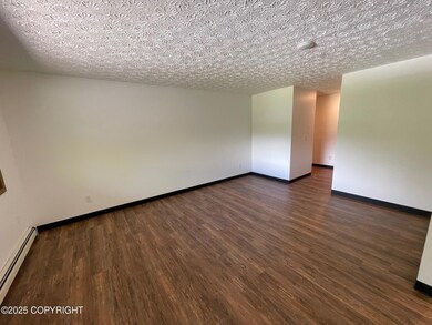 5860 E Pilgrim Ct unit 2, Wasilla, AK 99654 - photo 7