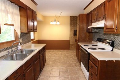 10412 W 55th St, Shawnee, KS 66203 - photo 5