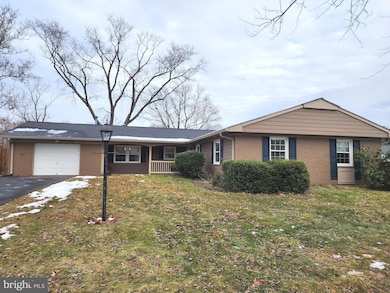 4211 Marble Ln, Fairfax, VA 22033 - photo 2