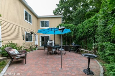 5 Crowns Way, Uxbridge, MA 01569 - photo 3