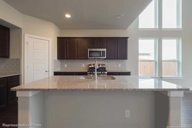 10248 High Noon Dr, San Antonio, TX 78254 - photo 4