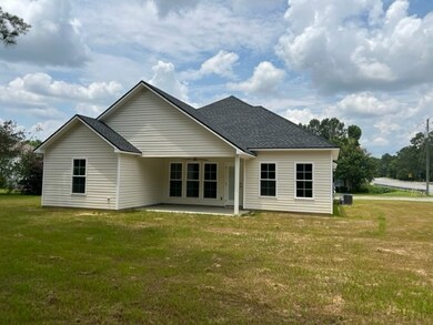 102 Pinewood Dr, Tifton, GA 31793 - photo 7