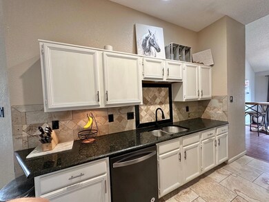 1901 Pine Ridge Dr, Bedford, TX 76021 - photo 7