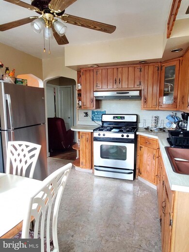 6104 Highland Ave, Pennsauken, NJ 08110 - photo 5