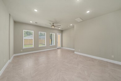8320 Sunnyhill St, Houston, TX 77088 - photo 3