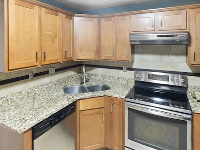 1580 Wheelock Ln unit 104, Saint Paul, MN 55117 - photo 6