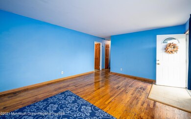 11 Darien Rd-8