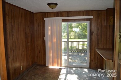 2210 Salisbury Hwy, Statesville, NC 28677 - photo 5