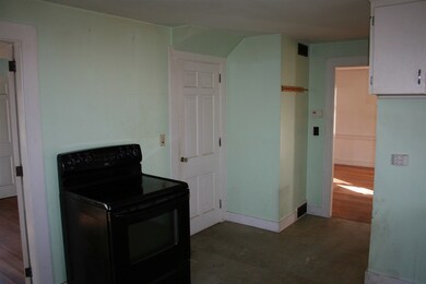 70 Adams St, Milford, NH 03055 - photo 6