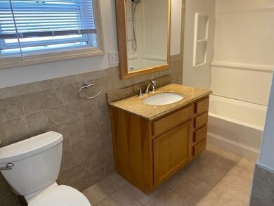 52 Charpentier Ave unit 2, Pawtucket, RI 02861 - photo 6