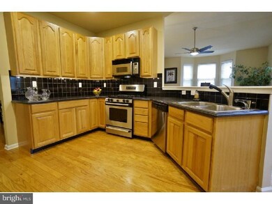 656 Bellflower Rd unit V274, Langhorne, PA 19047 - photo 6