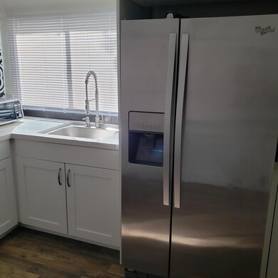 184 Vega Kitchen picture 03-08-24