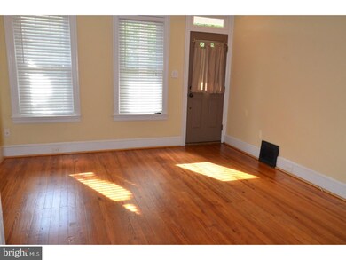 22 Lincoln Ave, Collingswood, NJ 08108 - photo 4