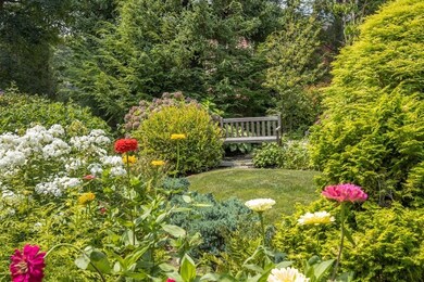 27 Waldron St, Marblehead, MA 01945 - photo 4