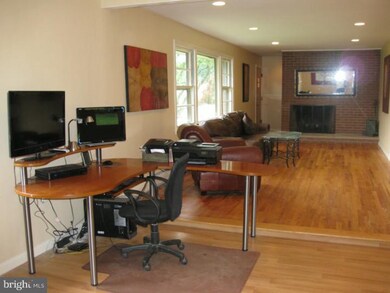 892 Spring City Rd, Phoenixville, PA 19460 - photo 4