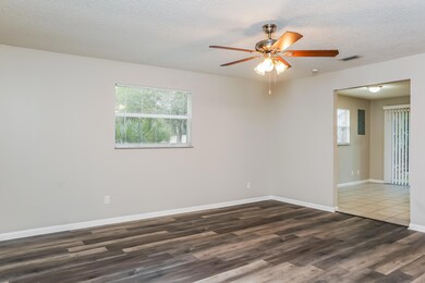 018-photo-living-room-12110933