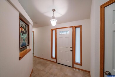 1922 Summerfield Ct SW, Albany, OR 97321 - photo 3