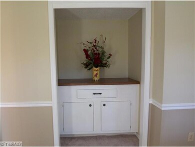Dining Room. Dining Room Built-In