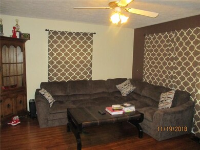 718 Fletcher Ln, Beech Grove, IN 46107 - photo 5