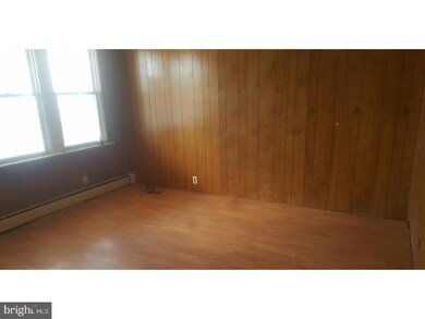 65 W Pitman St, Penns Grove, NJ 08069 - photo 2