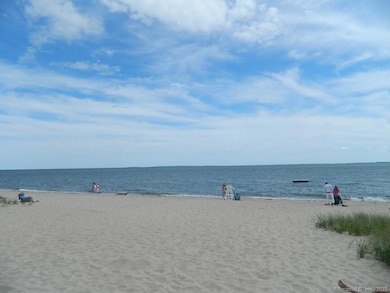 184 Shore Rd, Old Lyme, CT 06371 - photo 6