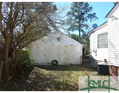 Parking Lot/Garage.