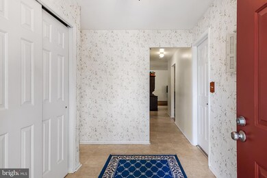 116 Hilltop Ct, Columbus, NJ 08022 - photo 4