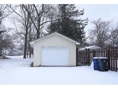 344 S Pierson Ave, New Richmond, WI 54017 - photo 3