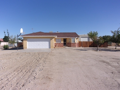 5879 Willow Ave, Rosamond, CA 93560 - photo 2