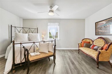 Coliseum Place Apartments unit 207, New Orleans, LA 70130 - photo 5