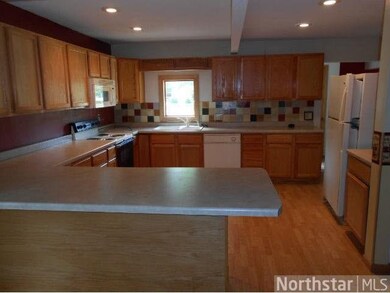718 Main Ave N, Park Rapids, MN 56470 - photo 2
