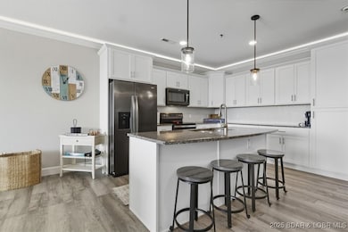 1065 Topsider Ln unit 402, Osage Beach, MO 65065 - photo 4