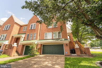 6427 Knapsack Ln, Centreville, VA 20121 - photo 2