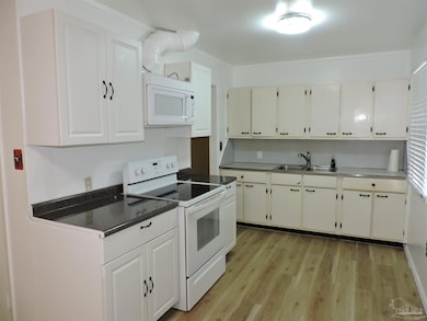 146 Drew Cir, Pensacola, FL 32503 - photo 6