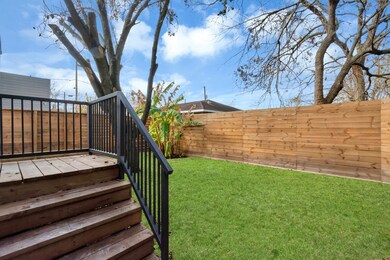 3105 Brewster St, Houston, TX 77026 - photo 3