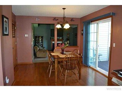 Kitchen Dining Eat in area of the kitchen with GLE
