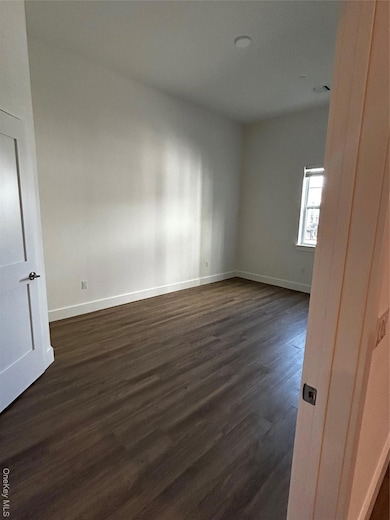 Greenview Estate House, Oakdale, NY 11769 - photo 7