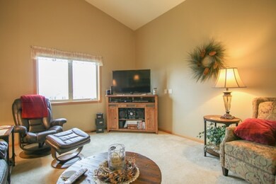 126 Elliott Ln, Oregon, WI 53575 - photo 7