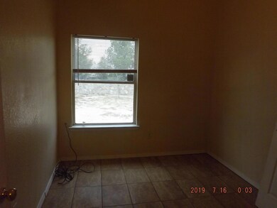 119 Barrel Cactus Dr, Horizon City, TX 79928 - photo 3