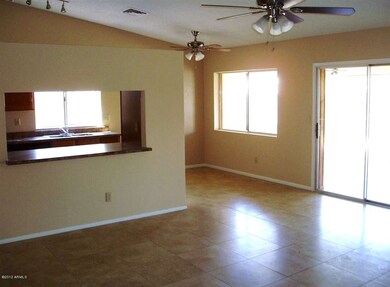 134 W Ivyglen St, Mesa, AZ 85201 - photo 2