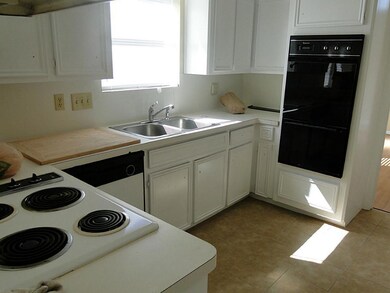 8210 Debbie Gay Dr, Houston, TX 77040 - photo 3