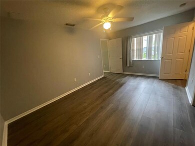 2816 Fan Palm Dr unit L, Davenport, FL 33897 - photo 5