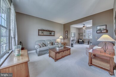 34 Elroy Rd, Souderton, PA 18964 - photo 4