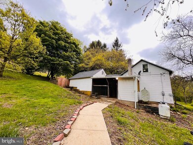 210 Long Lane Rd, Boyertown, PA 19512 - photo 3