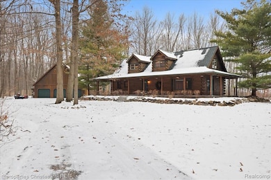 2787 Midway Ln, Saint Clair, MI 48079 - photo 3