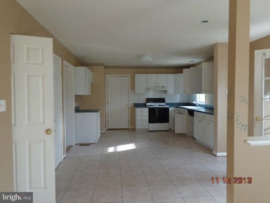 1607 Jefferson Pike, Knoxville, MD 21758 - photo 2