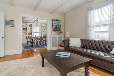 144 Oakland St, Wellesley Hills, MA 02481 - photo 5